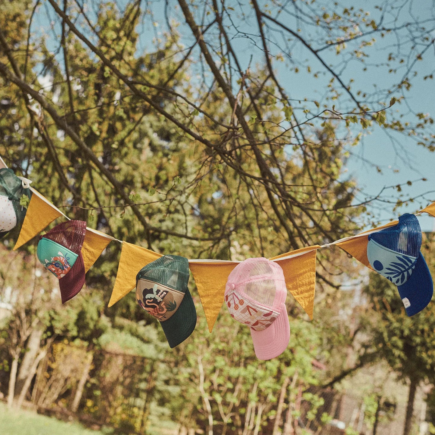 Czapka dziecięca z daszkiem Monkey Small Kids Cap