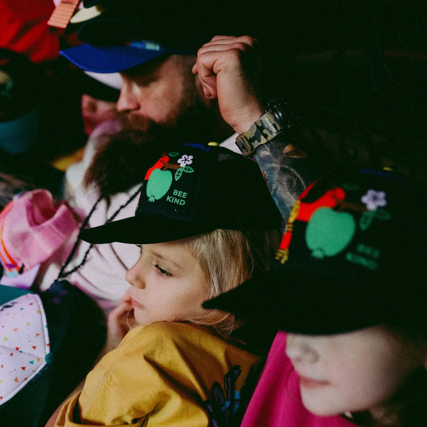 Czapka dziecięca z daszkiem Bee Kind Small Kids Cap
