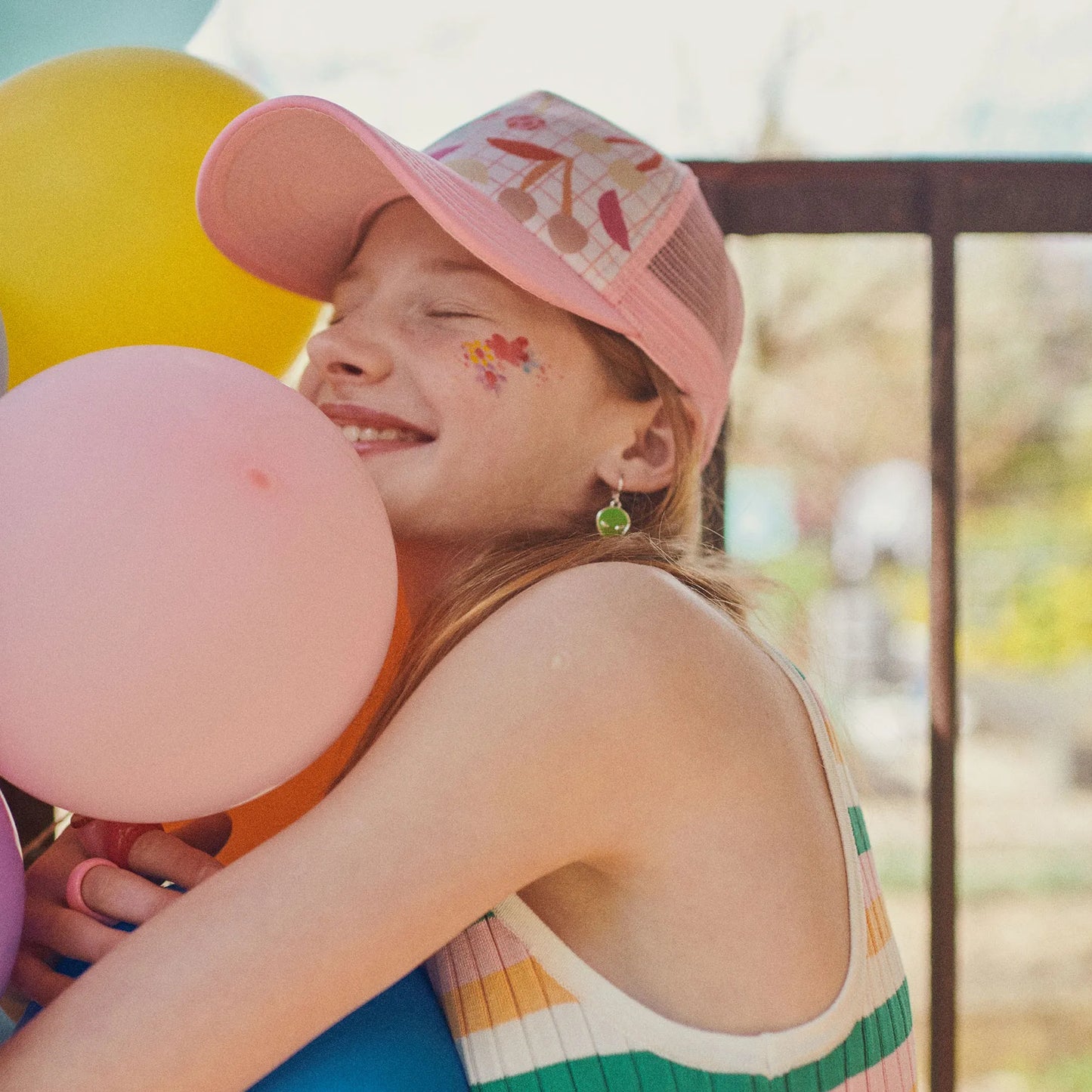 Czapka dziecięca z daszkiem Cherries Small Kids Cap