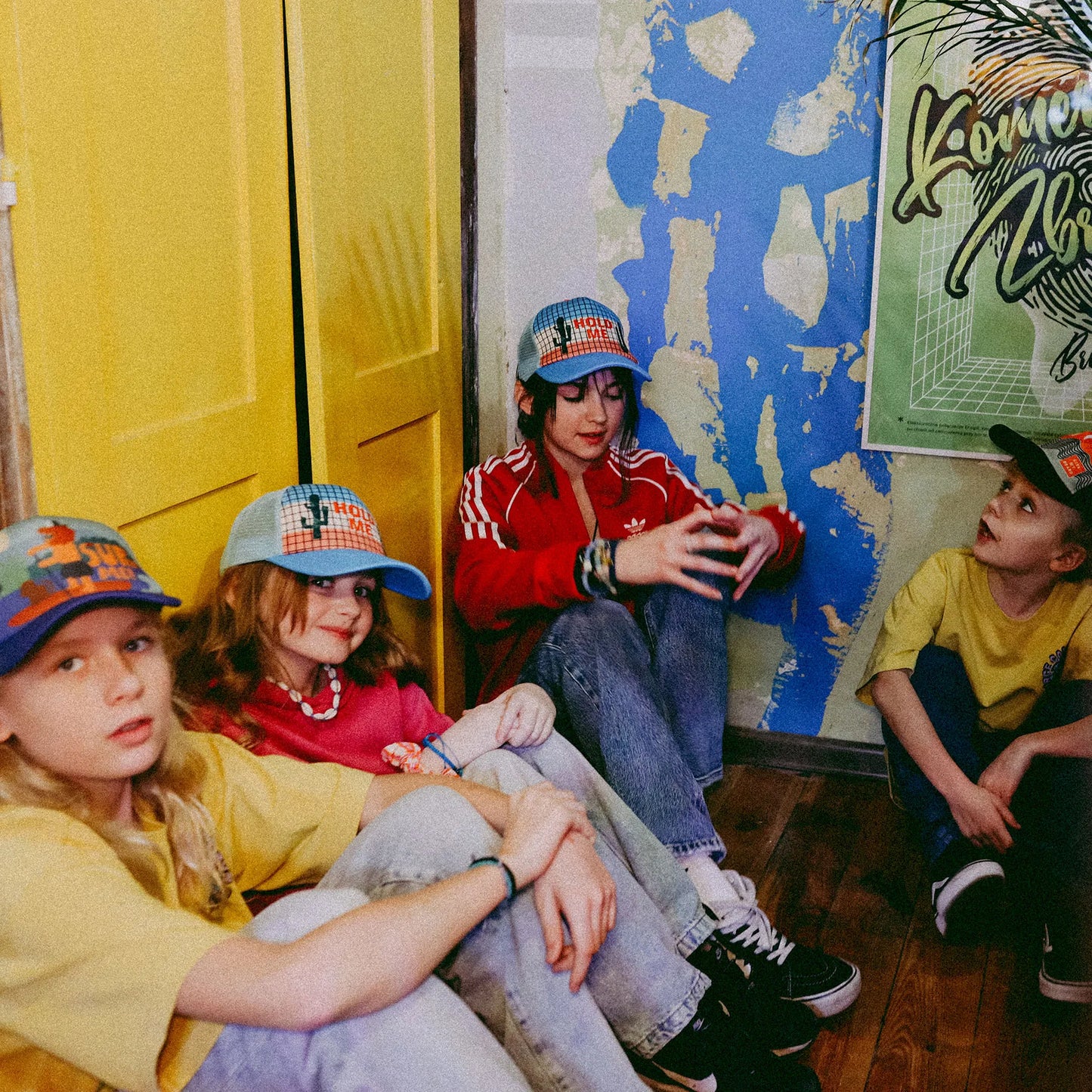 Czapka dziecięca z daszkiem Hold Me Small Kids Cap