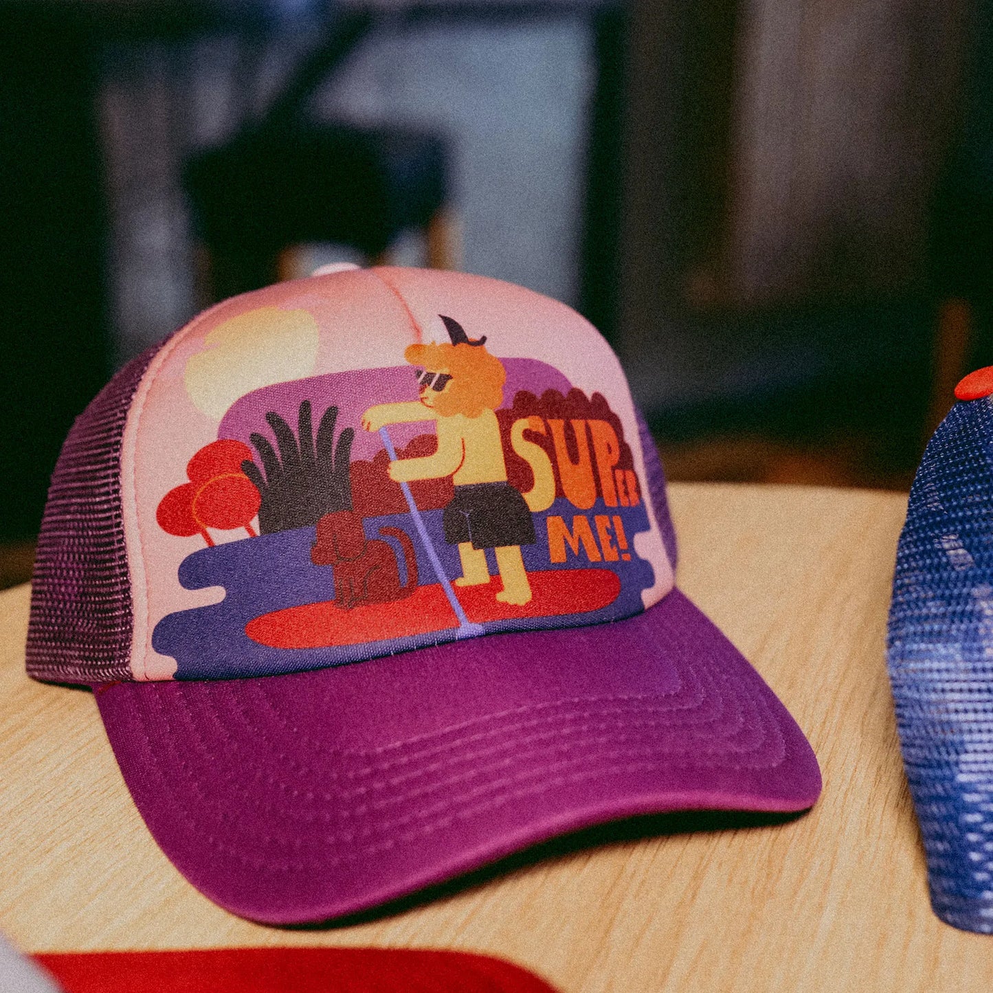 Czapka z daszkiem dla dorosłych z dodatkowym otworem na kucyk Super Me Pink Yupi Large Cap