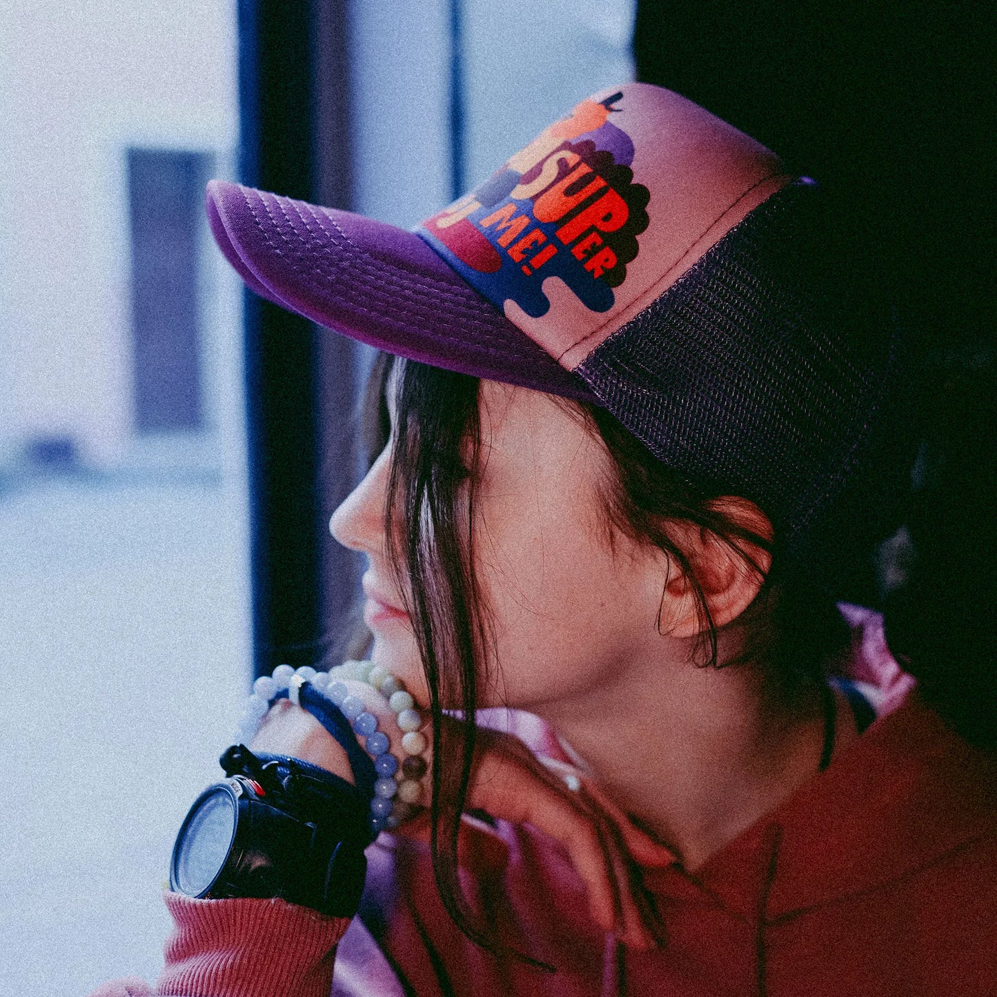 Czapka z daszkiem dla dorosłych z dodatkowym otworem na kucyk Super Me Pink Yupi Large Cap