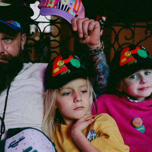 Czapka dziecięca z daszkiem Bee Kind Small Kids Cap